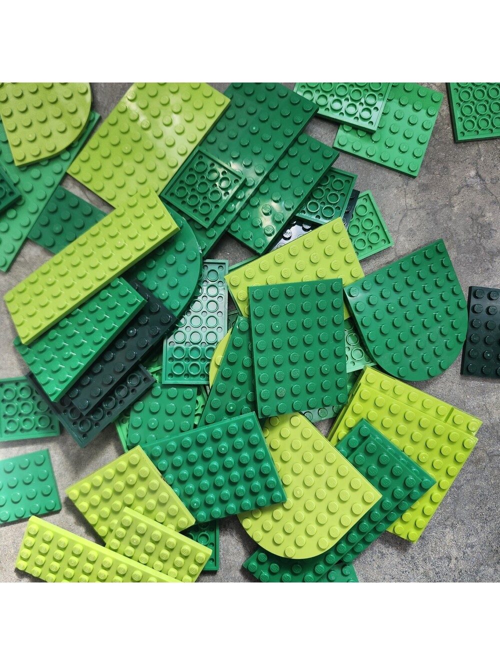 Lot of 50 Random Mixed Green Lego Baseplates 4X4 6X6 8x8 6x12